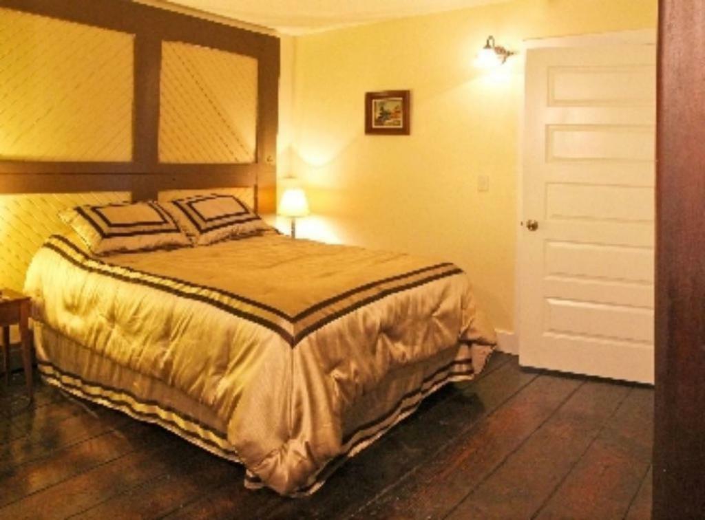 Riley'S Railhouse Bed & Breakfast Chesterton Exteriér fotografie